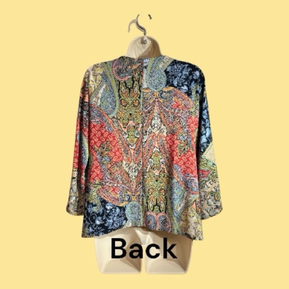 Chicos Pop of Multiple Colors Paisley 3/4 Sleeve Knit Top Size 1 (Medium) - Picture 3 of 7